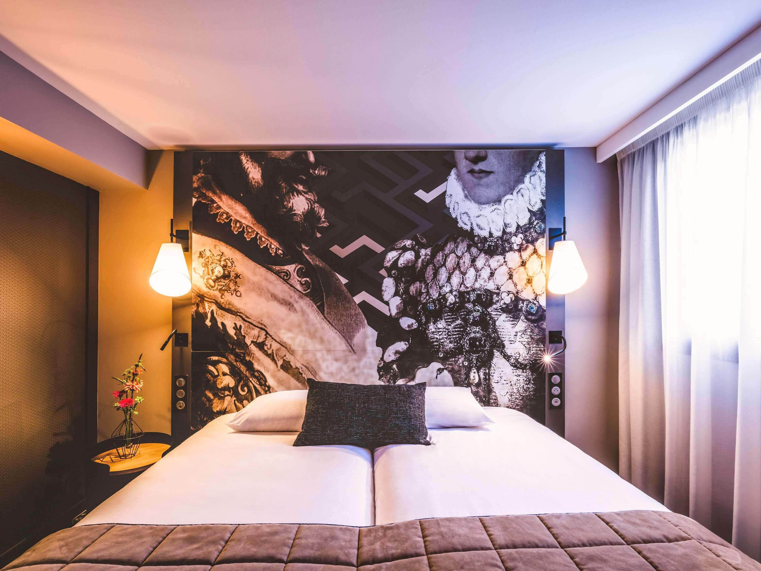 Mercure Pau Palais Des Sports Екстериор снимка